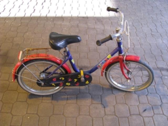 KINDERFAHRRAD 18 ZOLL - 1